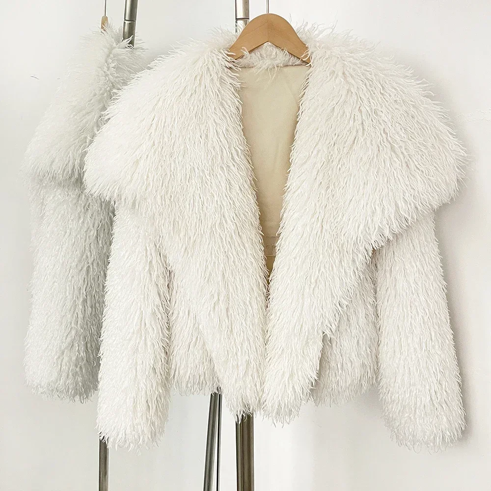 Cappotto di pelliccia Cappotti - Winter Clothing Store recensione e prezzo