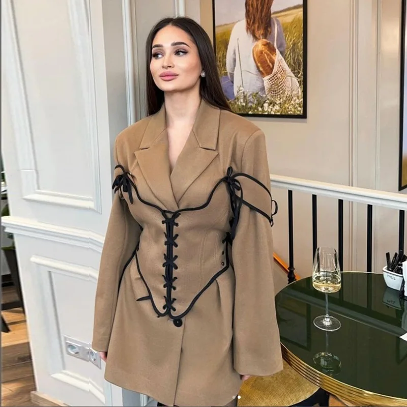 Set di due pezzi Set di vestit - Winter Clothing Line recensione e prezzo