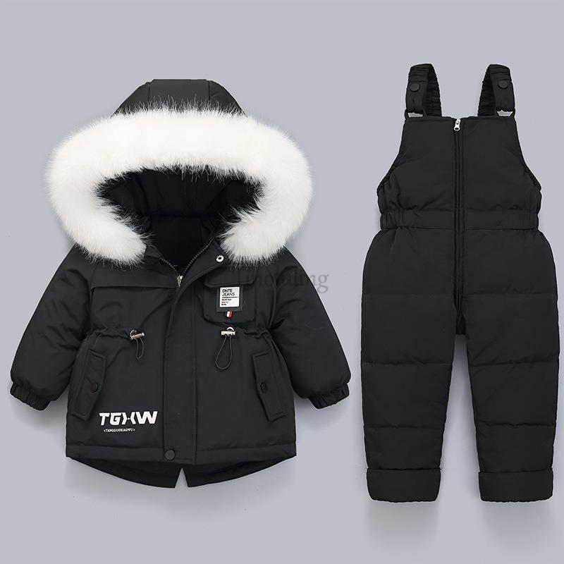 Set di abbigliamento per neona - Winter Clothing Activities For Toddlers recensione e prezzo